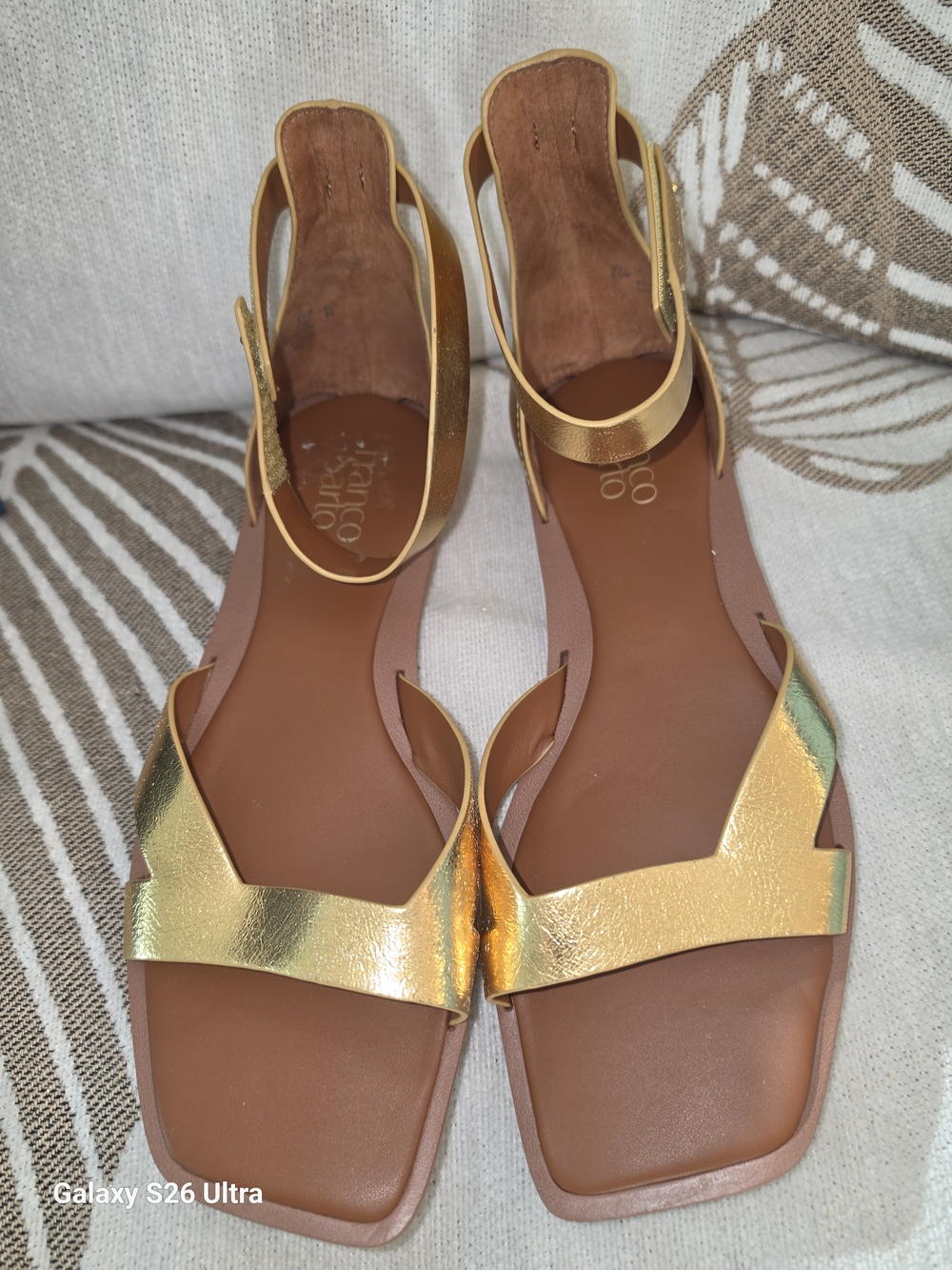 Gold Leather Slingback Sandals - Unbranded